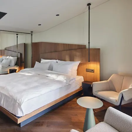 Viešbutis Monist Boutique By Vilnius 4*