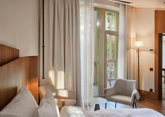 Monist Boutique By Vilnius 4* Παλάγκα